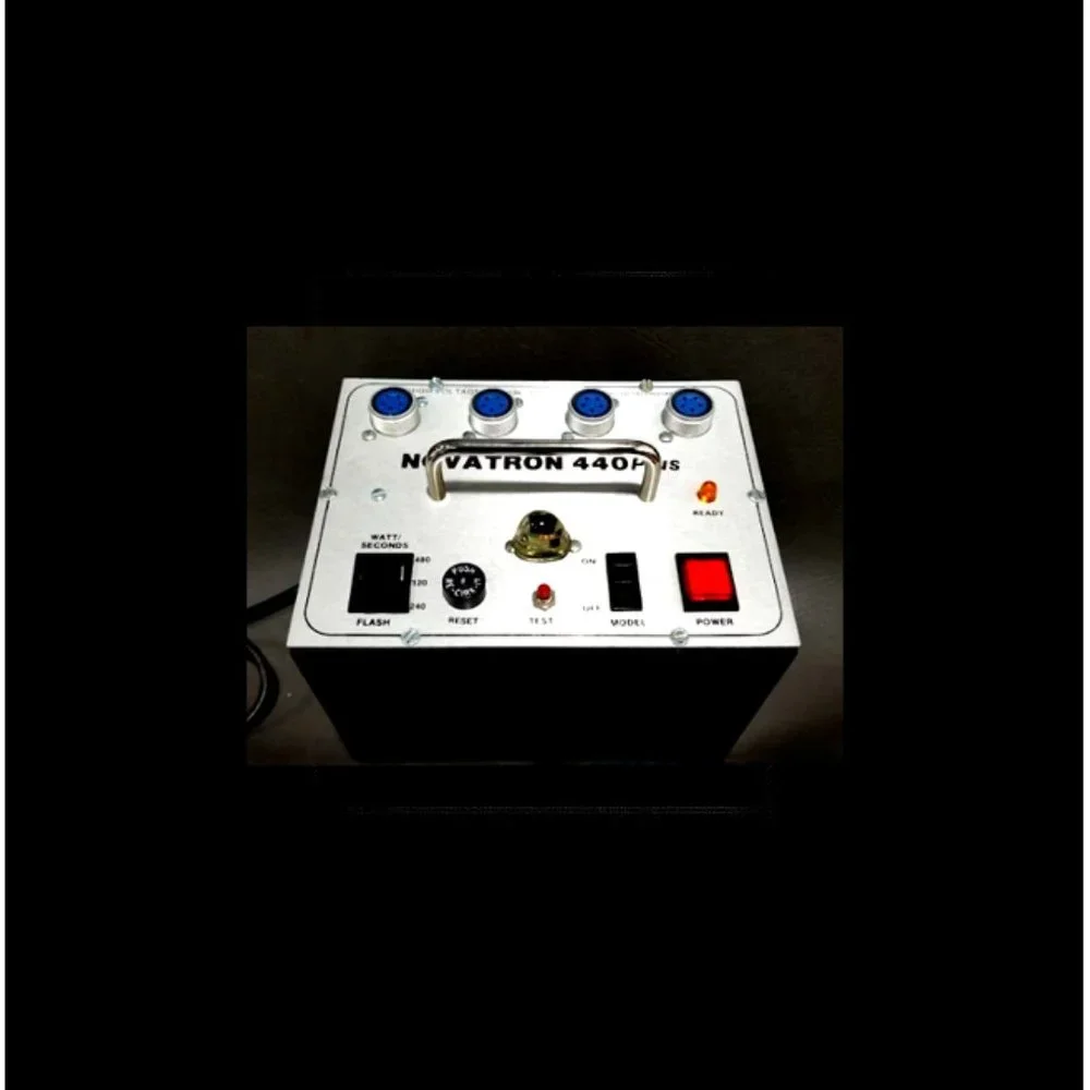 New Novatron 440 Plus Photography/Video Lighting Set/Kit